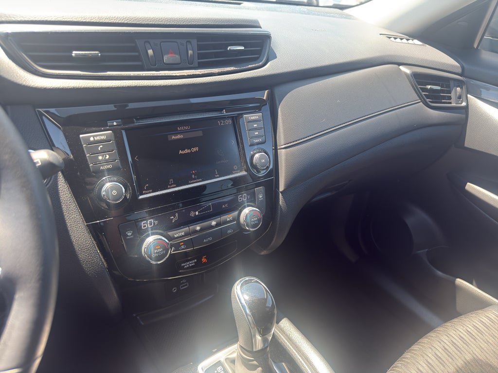 2018 Nissan Rogue AWD SV