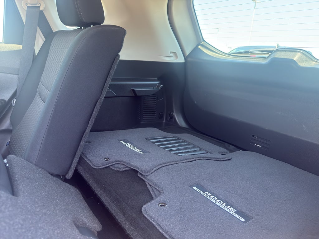 2018 Nissan Rogue AWD SV