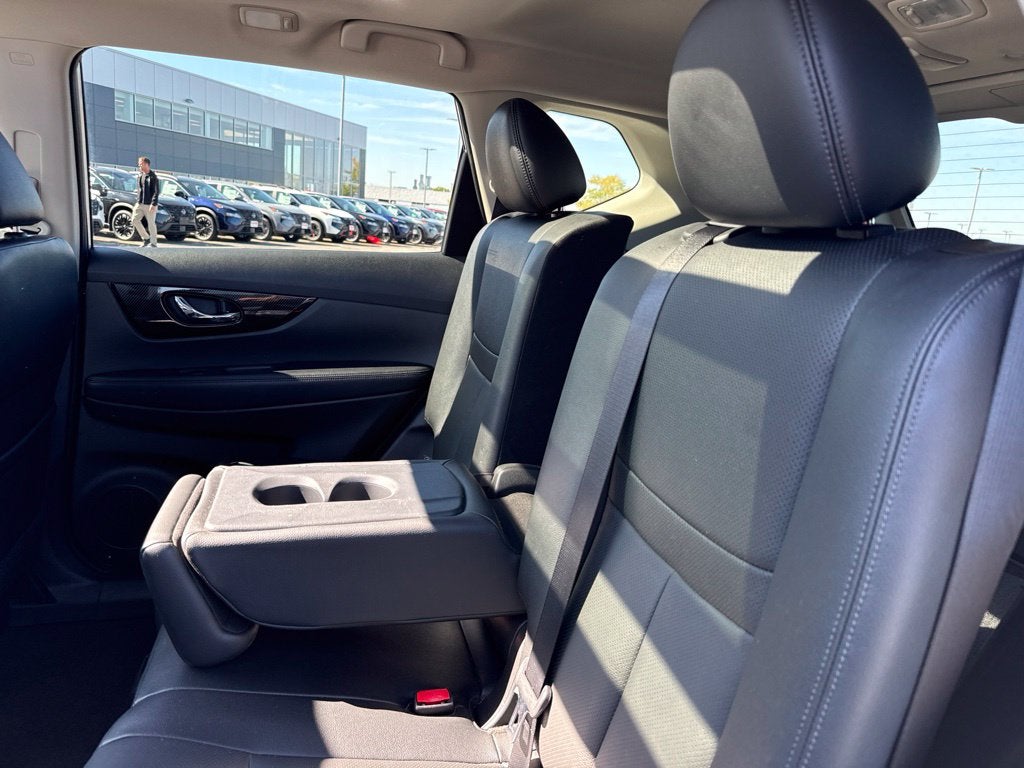2017 Nissan Rogue AWD SL