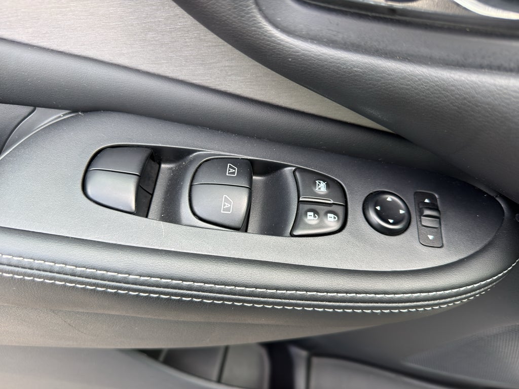 2024 Nissan Murano AWD SV