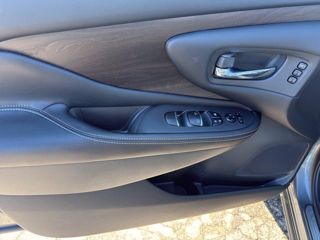 2024 Nissan Murano AWD Platinum
