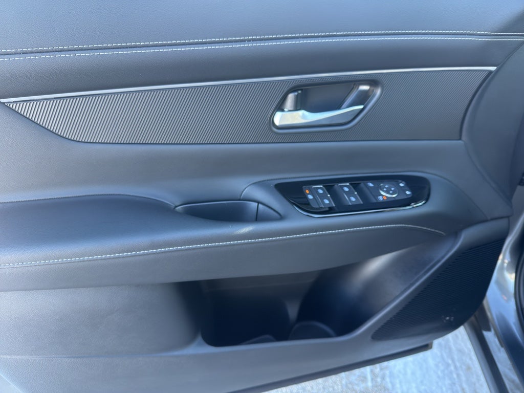 2025 Nissan Murano AWD SV