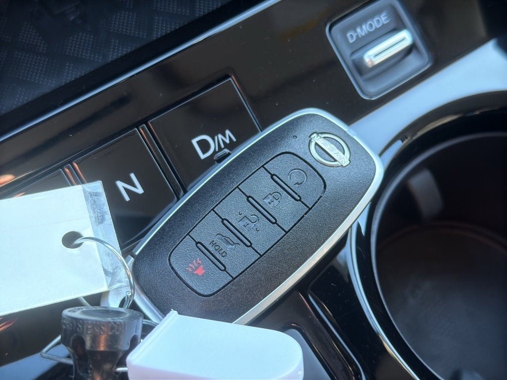 2025 Nissan Murano AWD SV