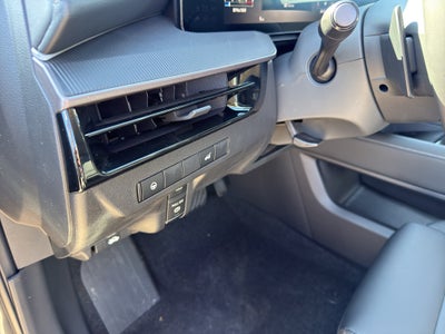 2026 Nissan Murano AWD SV