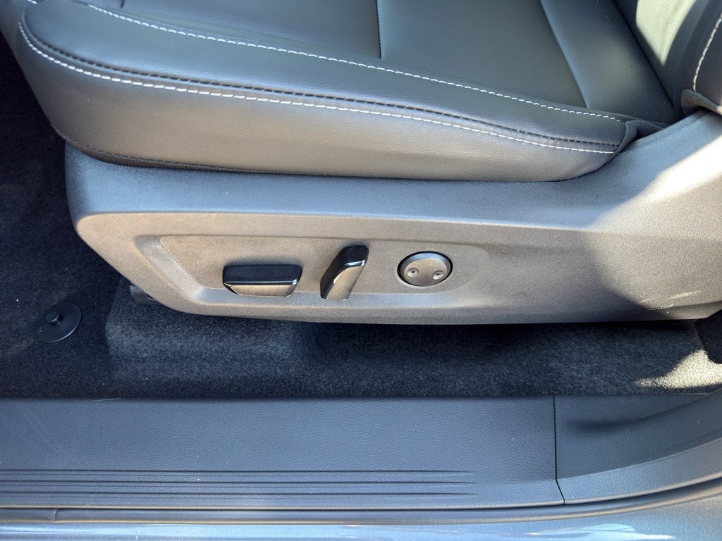 2026 Nissan Murano AWD SV