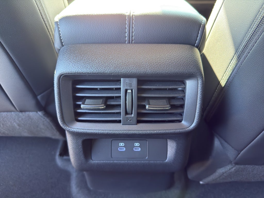 2026 Nissan Murano AWD SV