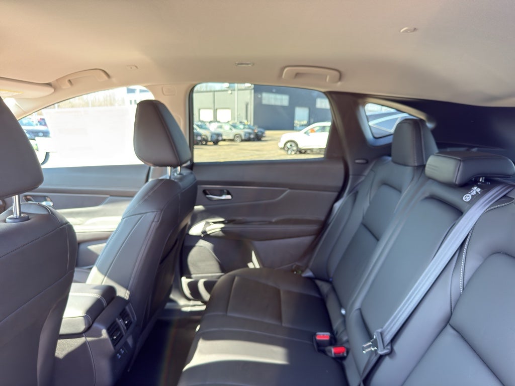 2026 Nissan Murano AWD SV