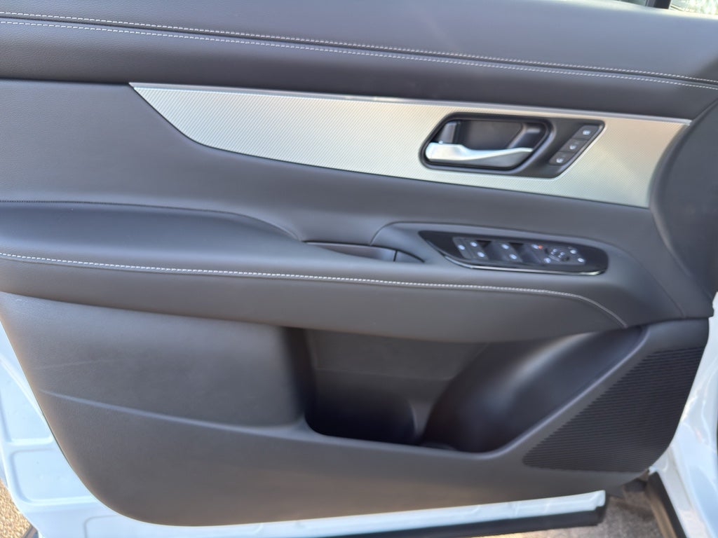 2026 Nissan Murano AWD SV