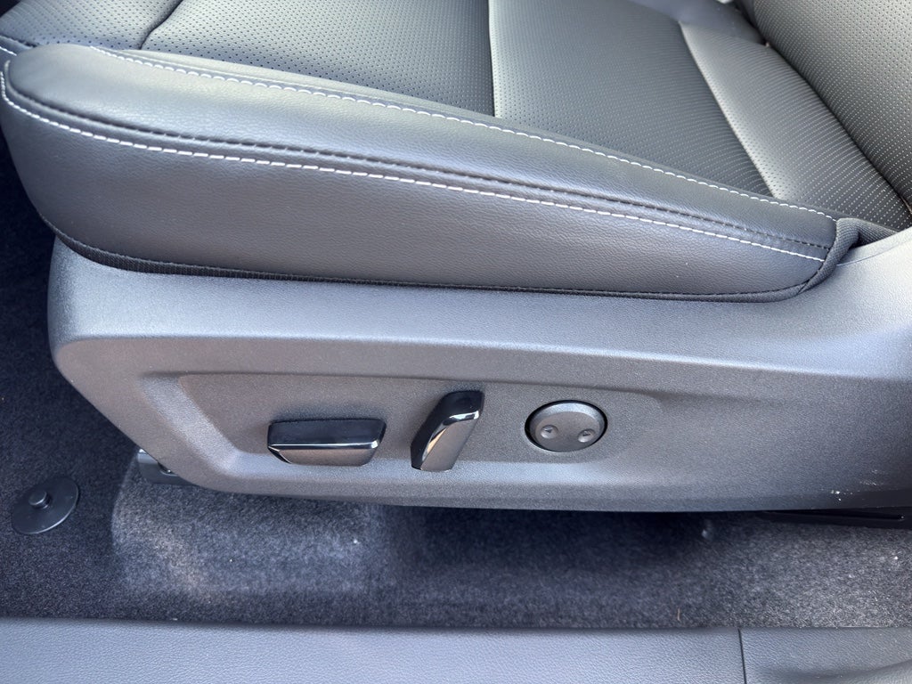 2026 Nissan Murano AWD SV