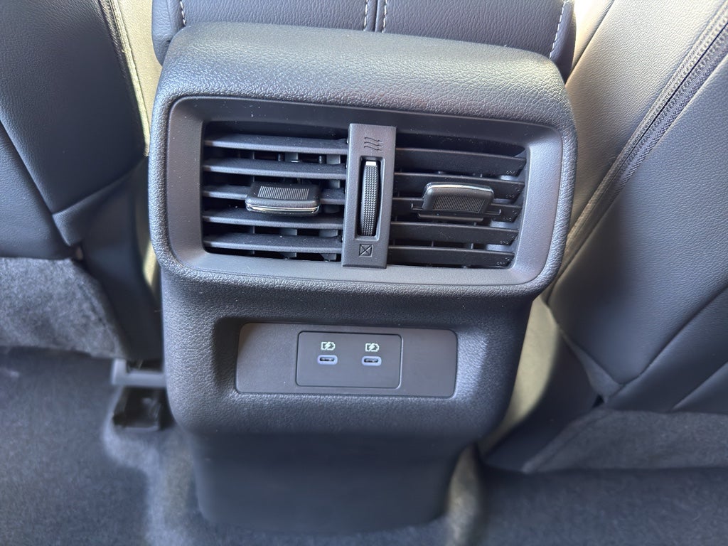 2026 Nissan Murano AWD SV