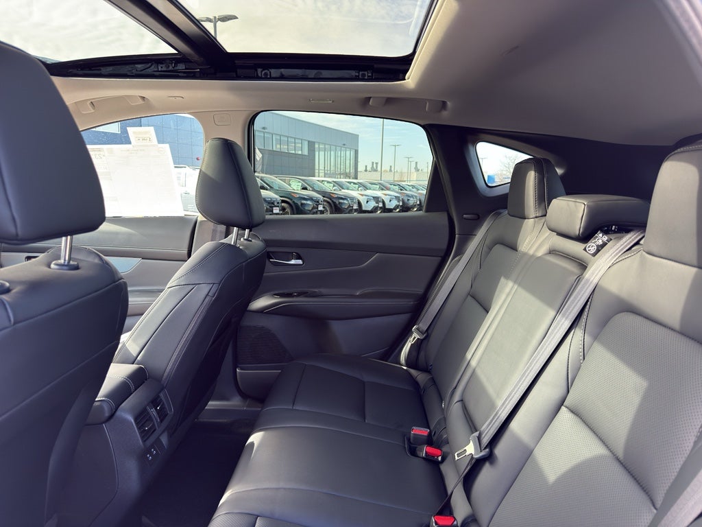 2026 Nissan Murano AWD SV