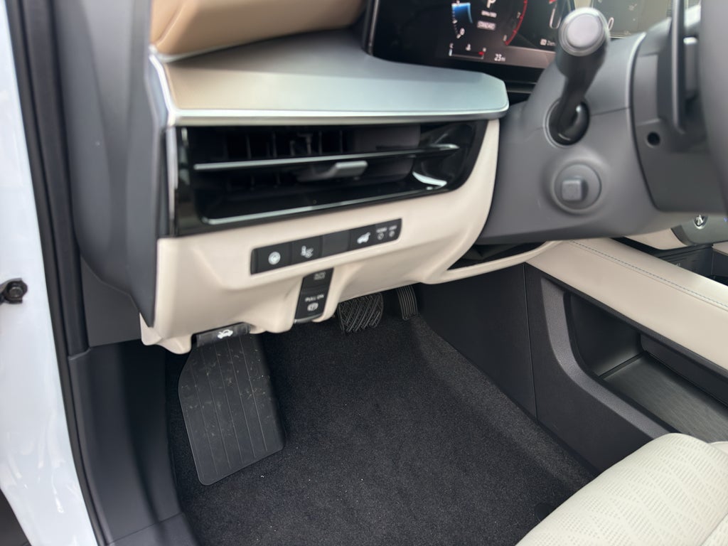 2026 Nissan Murano AWD Platinum