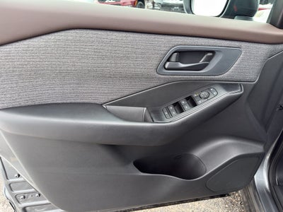 2023 Nissan Rogue AWD S *Ltd Avail*