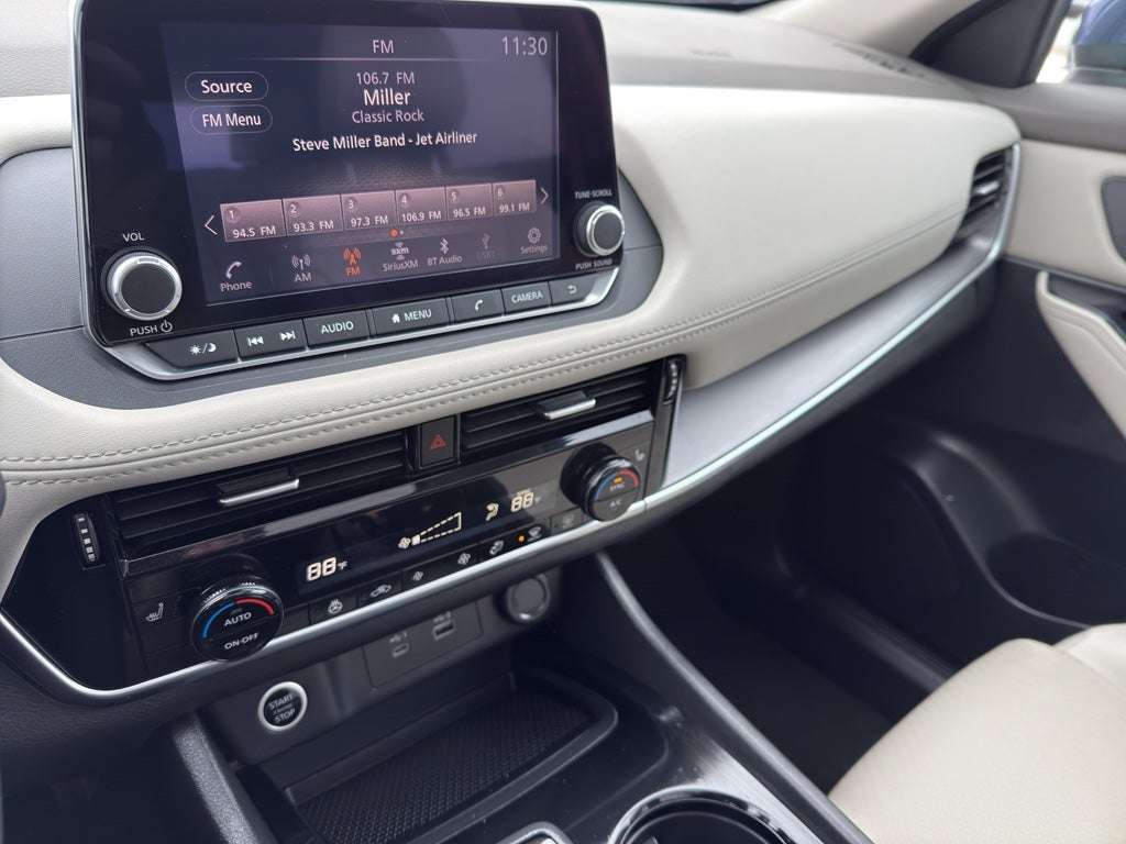 2023 Nissan Rogue AWD SV *Ltd Avail*