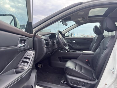 2023 Nissan Rogue AWD SV *Ltd Avail*