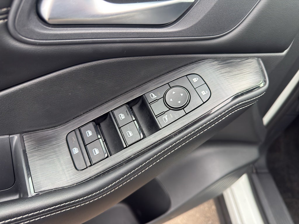 2023 Nissan Rogue AWD SV *Ltd Avail*