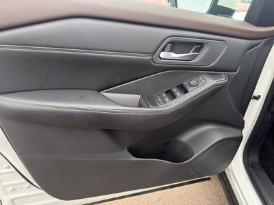 2023 Nissan Rogue AWD SV *Ltd Avail*