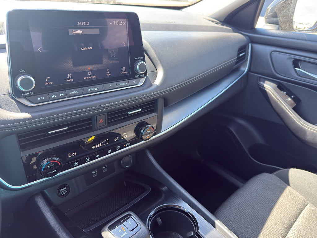 2025 Nissan Rogue AWD SV