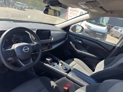 2025 Nissan Rogue AWD SV