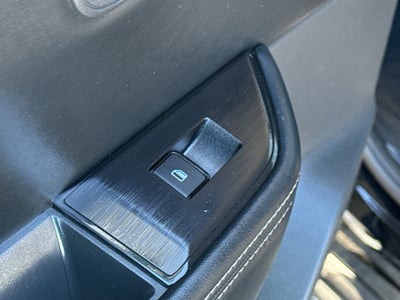 2025 Nissan Rogue AWD SV