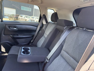 2025 Nissan Rogue AWD SV