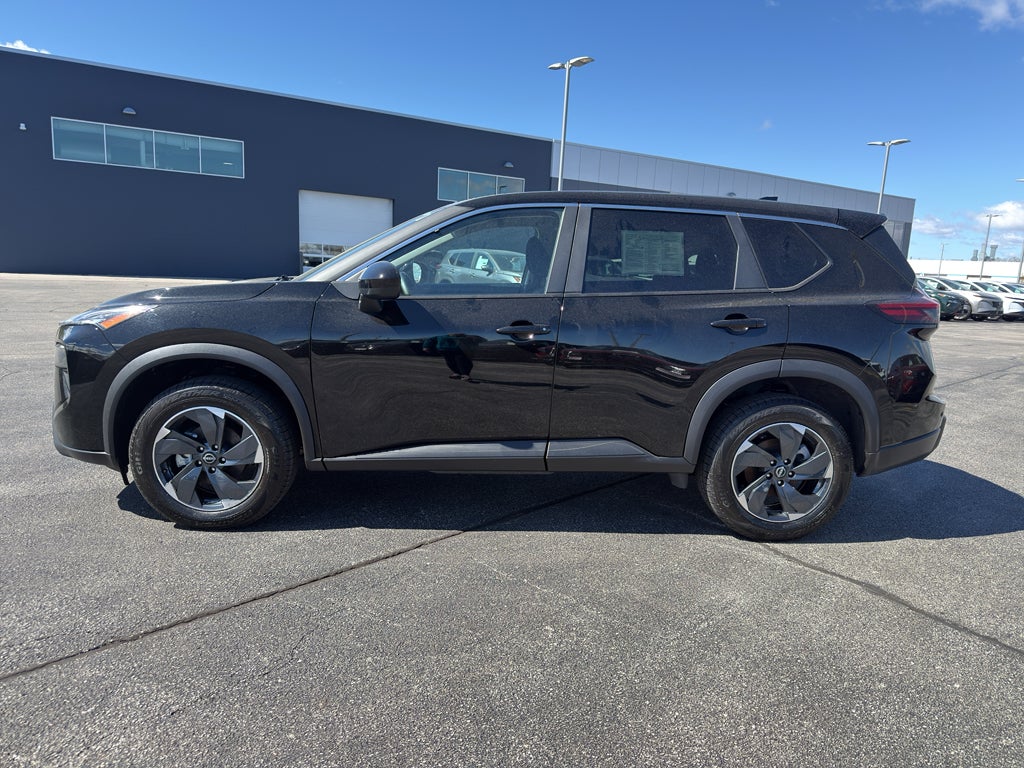 2025 Nissan Rogue AWD SV