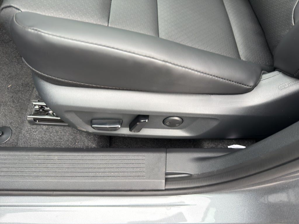 2026 Nissan Rogue AWD SV *Ltd Avail*