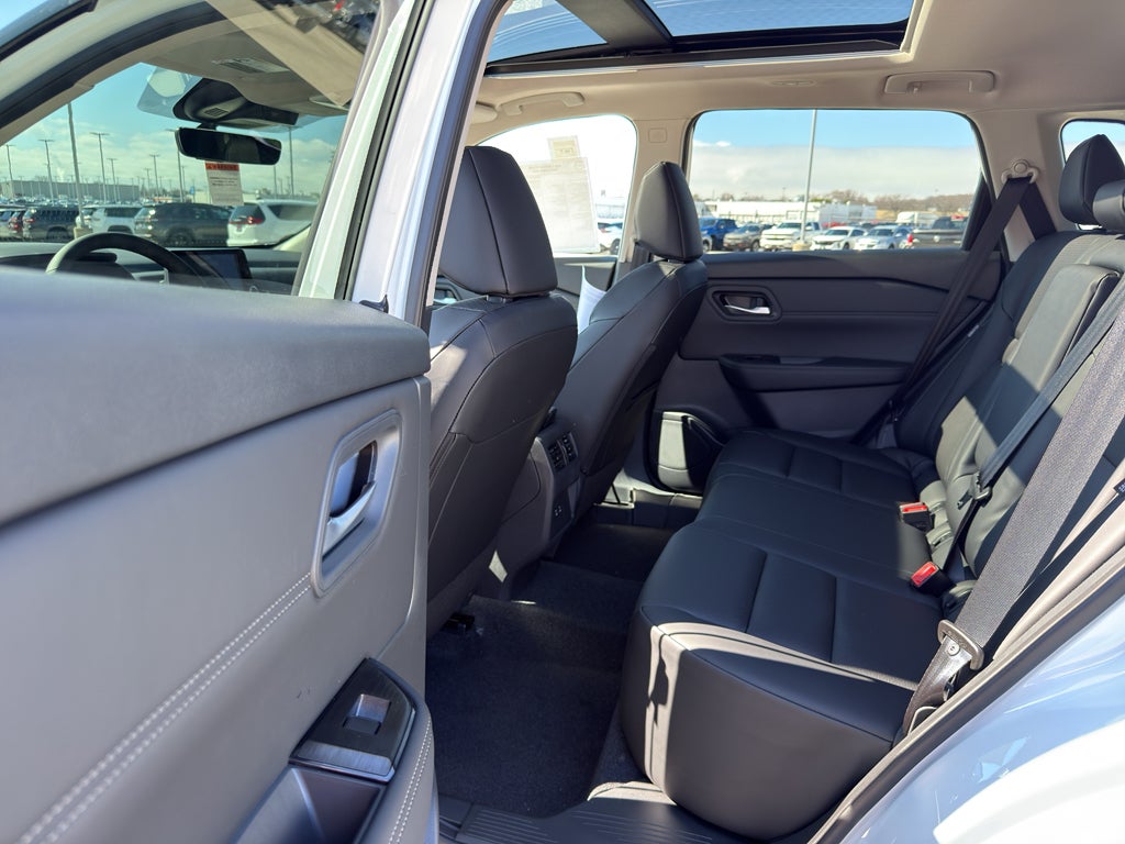 2026 Nissan Rogue 2026.5 AWD Dark Armor