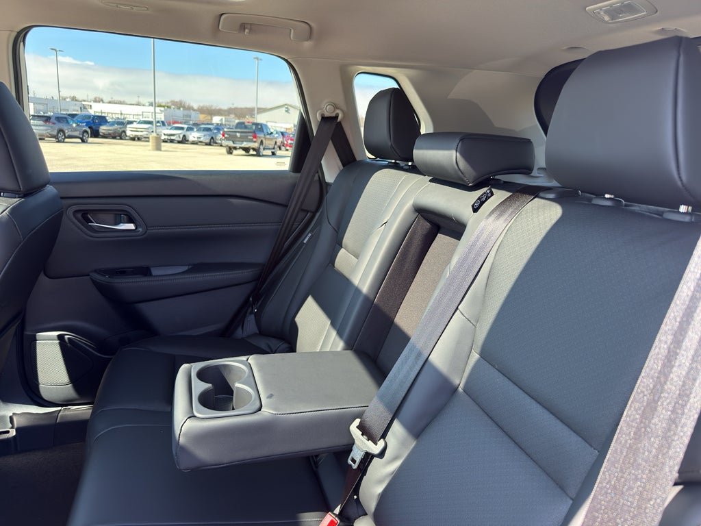 2026 Nissan Rogue 2026.5 AWD Dark Armor