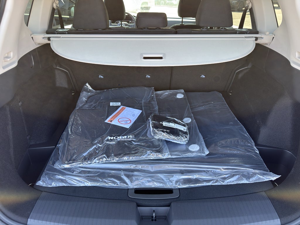 2026 Nissan Rogue 2026.5 AWD SV