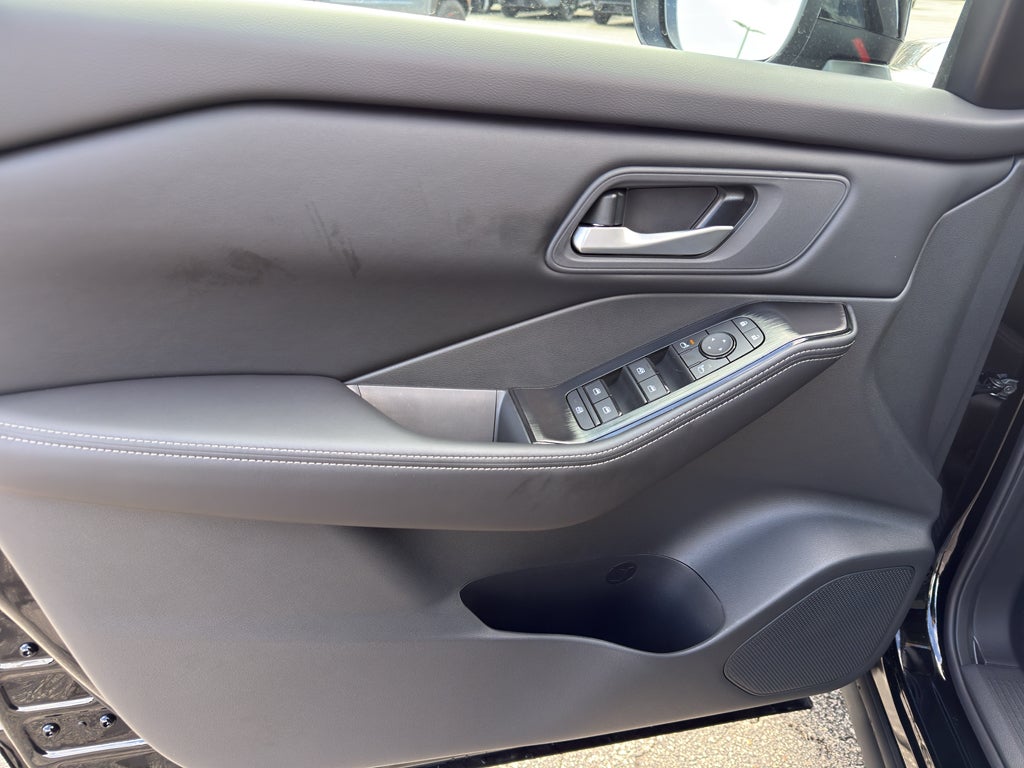 2026 Nissan Rogue 2026.5 AWD SV