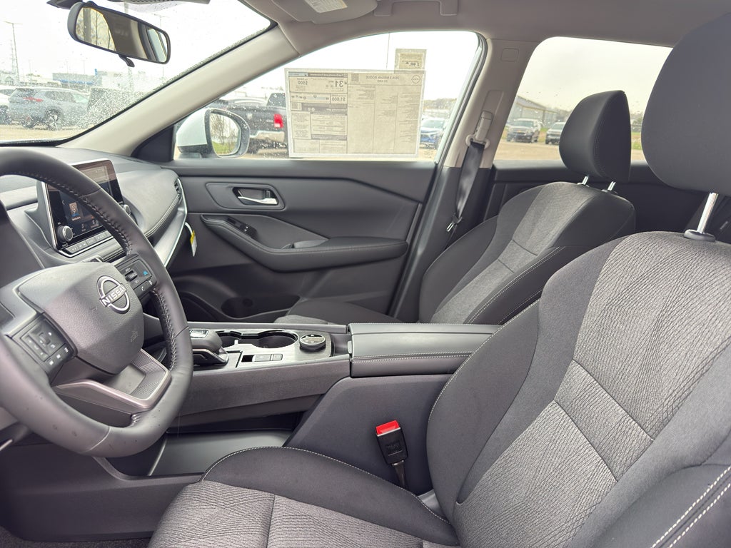 2026 Nissan Rogue 2026.5 AWD SV