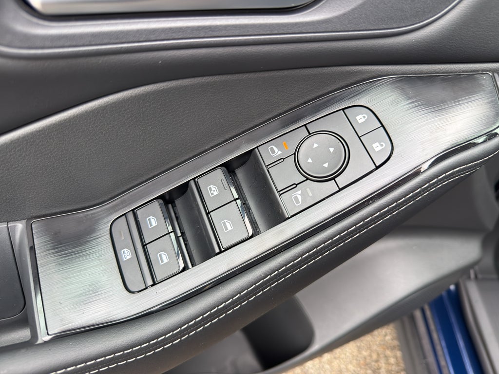 2026 Nissan Rogue 2026.5 AWD SV