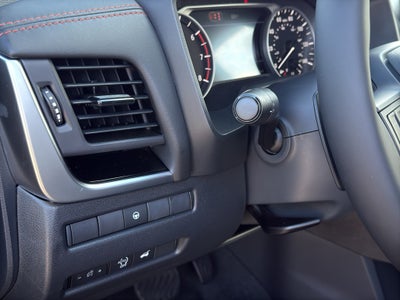 2026 Nissan Rogue 2026.5 AWD Rock Creek