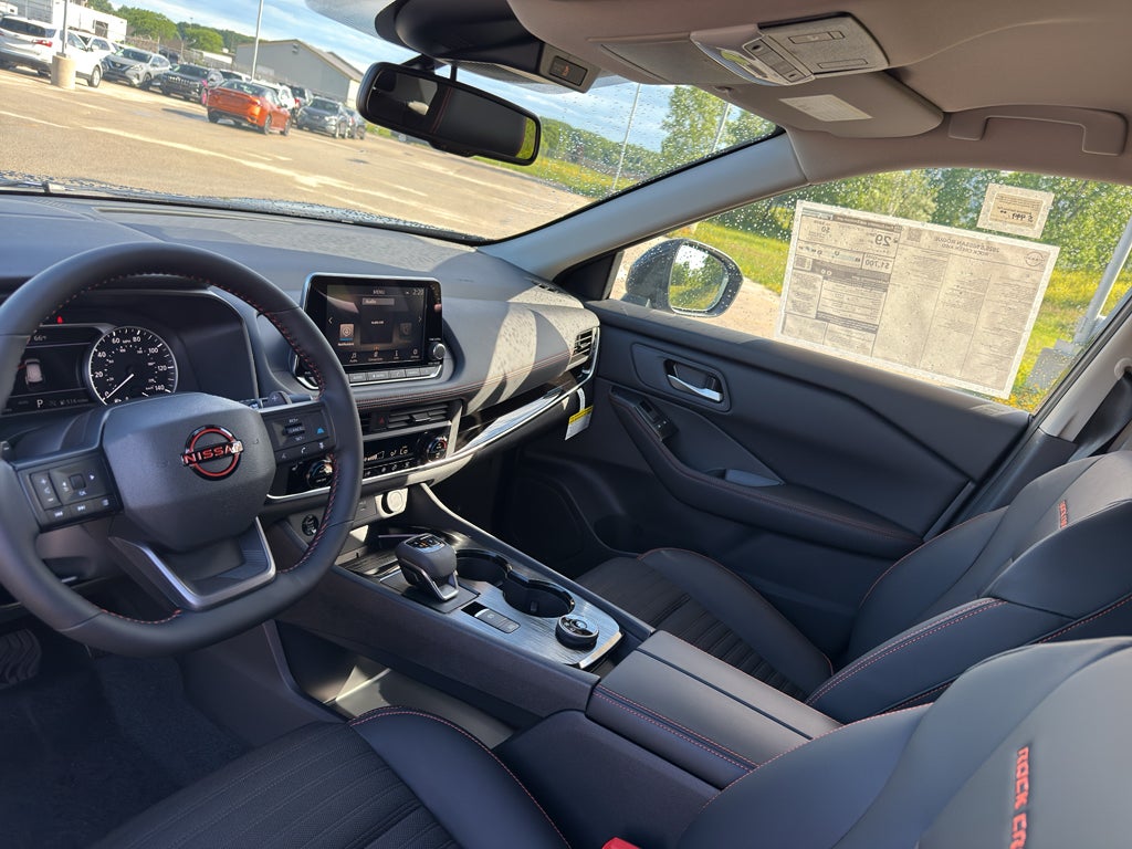 2026 Nissan Rogue 2026.5 AWD Rock Creek