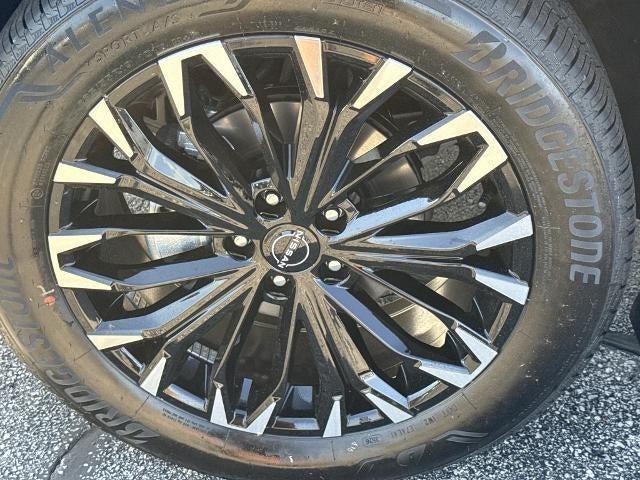 2027 Nissan Rogue Dark Armor AWD