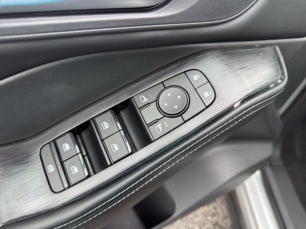 2023 Nissan Rogue AWD SV