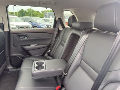 2023 Nissan Rogue AWD SV