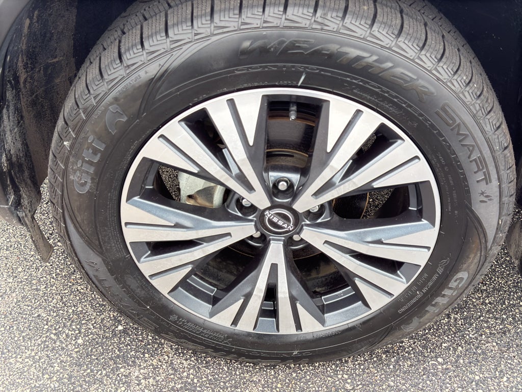 2023 Nissan Rogue AWD SV