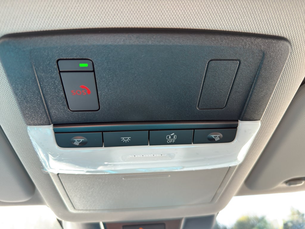 2026 Nissan Rogue AWD Rock Creek *Ltd Avail*