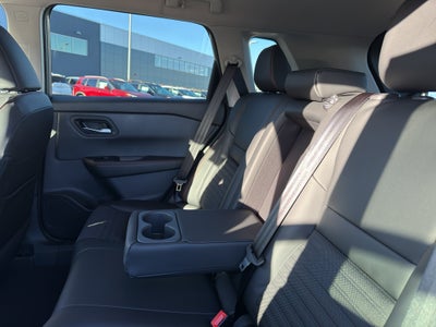 2026 Nissan Rogue AWD Rock Creek *Ltd Avail*