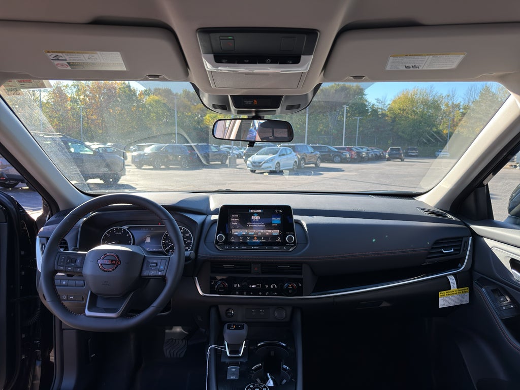 2026 Nissan Rogue AWD Rock Creek *Ltd Avail*