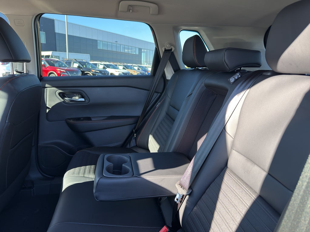 2026 Nissan Rogue AWD Rock Creek *Ltd Avail*