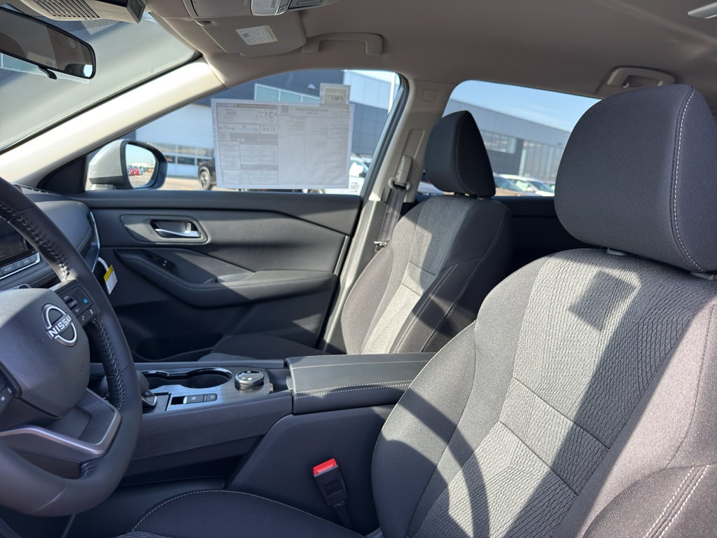 2026 Nissan Rogue 2026.5 AWD SV