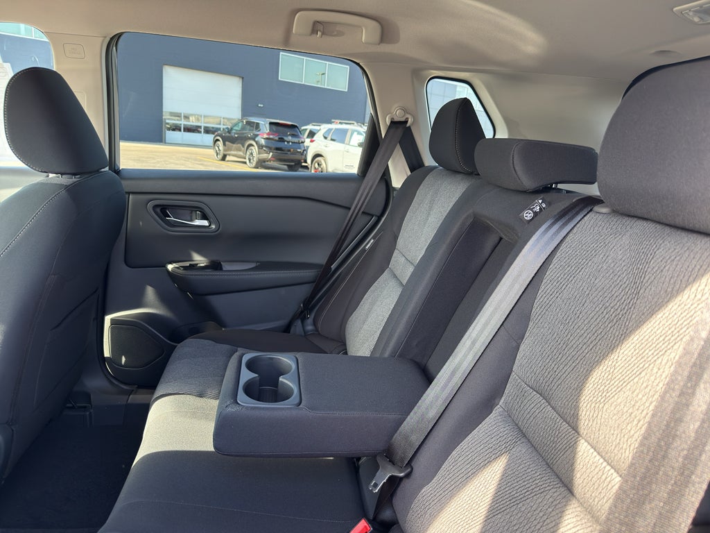 2026 Nissan Rogue 2026.5 AWD SV