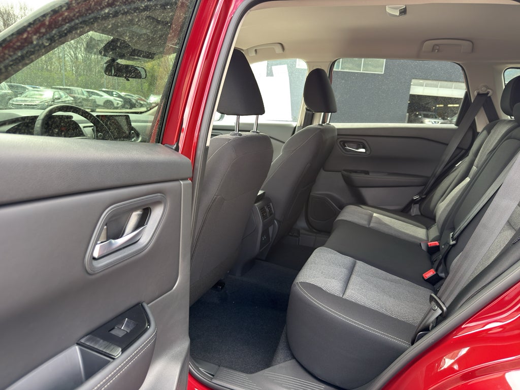 2026 Nissan Rogue 2026.5 AWD SV