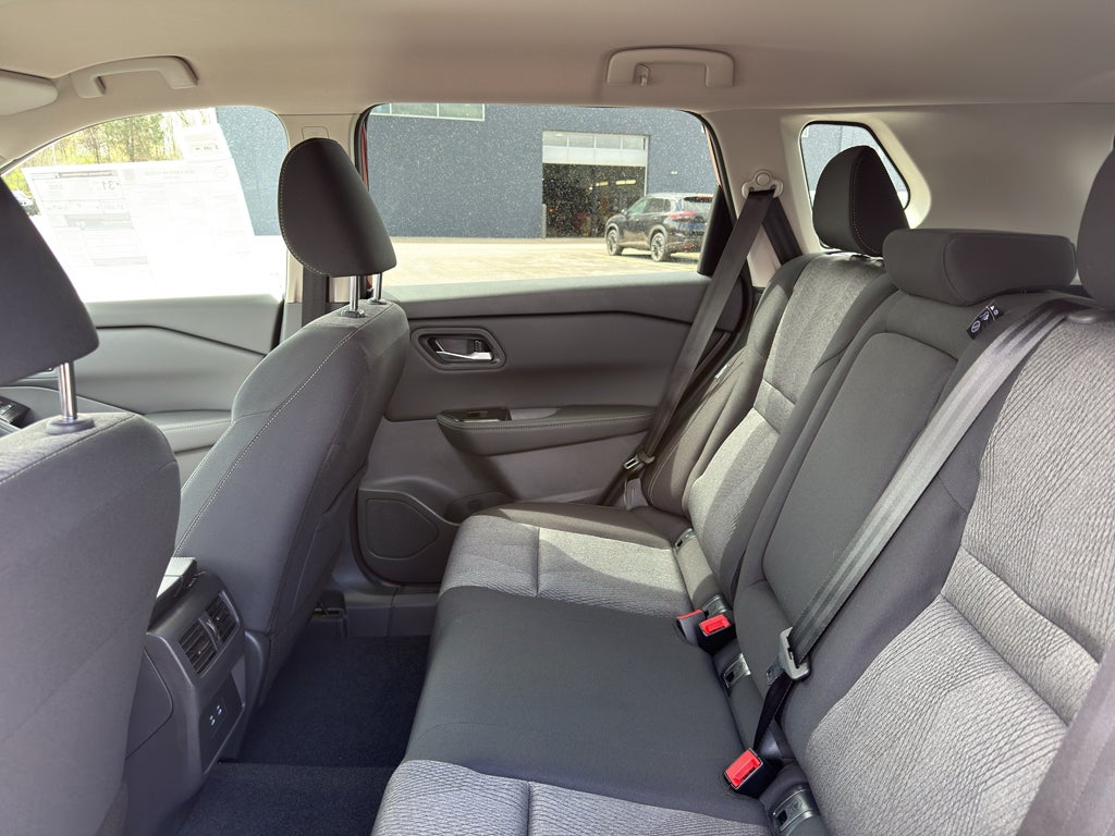 2026 Nissan Rogue 2026.5 AWD SV
