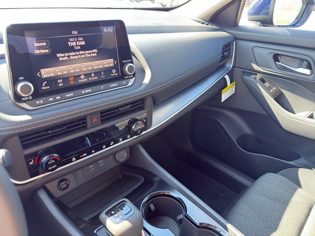 2026 Nissan Rogue 2026.5 AWD SV