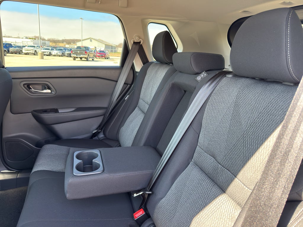 2026 Nissan Rogue 2026.5 AWD SV