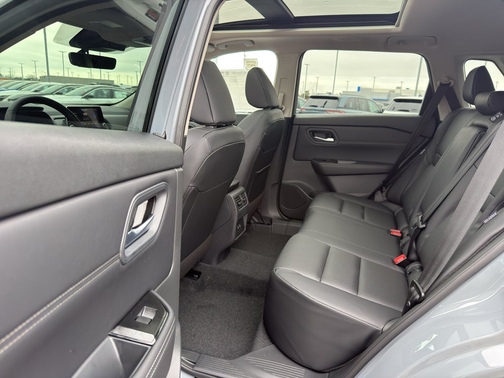 2026 Nissan Rogue 2026.5 AWD Dark Armor